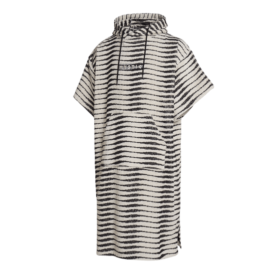 Mystic Poncho Jacquard 2025