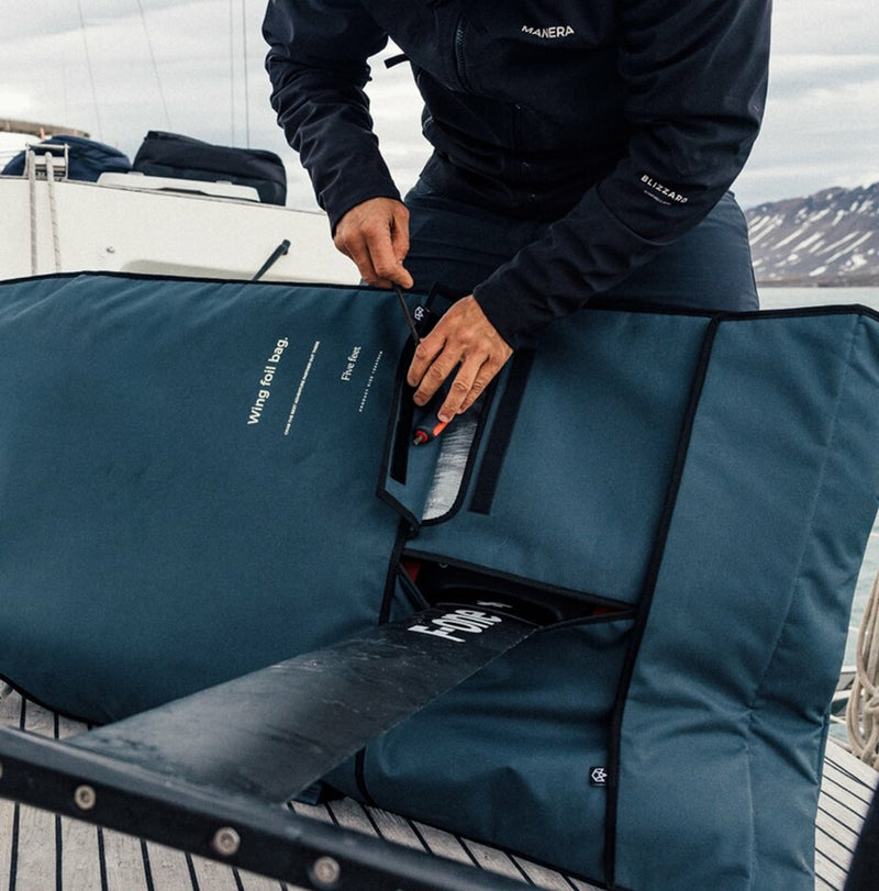 Manera Daybag Wing