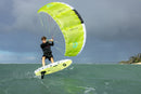 Rider a fazer parawing com a Duotone Skybrid D/LAB 2027 e um parawing lima