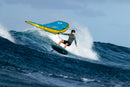 Rider surfeando una ola con el Duotone Unit D/LAB 2027 de 4,5 m